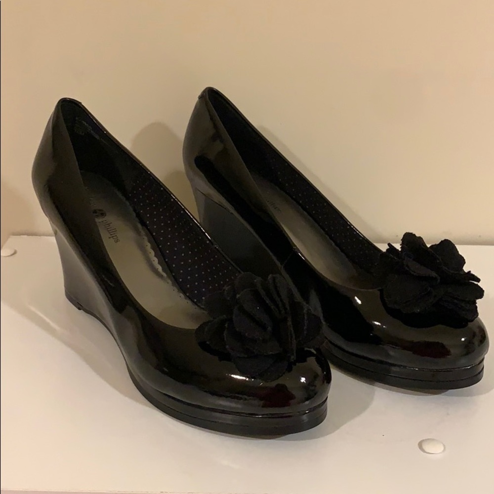 Black Flower Heels